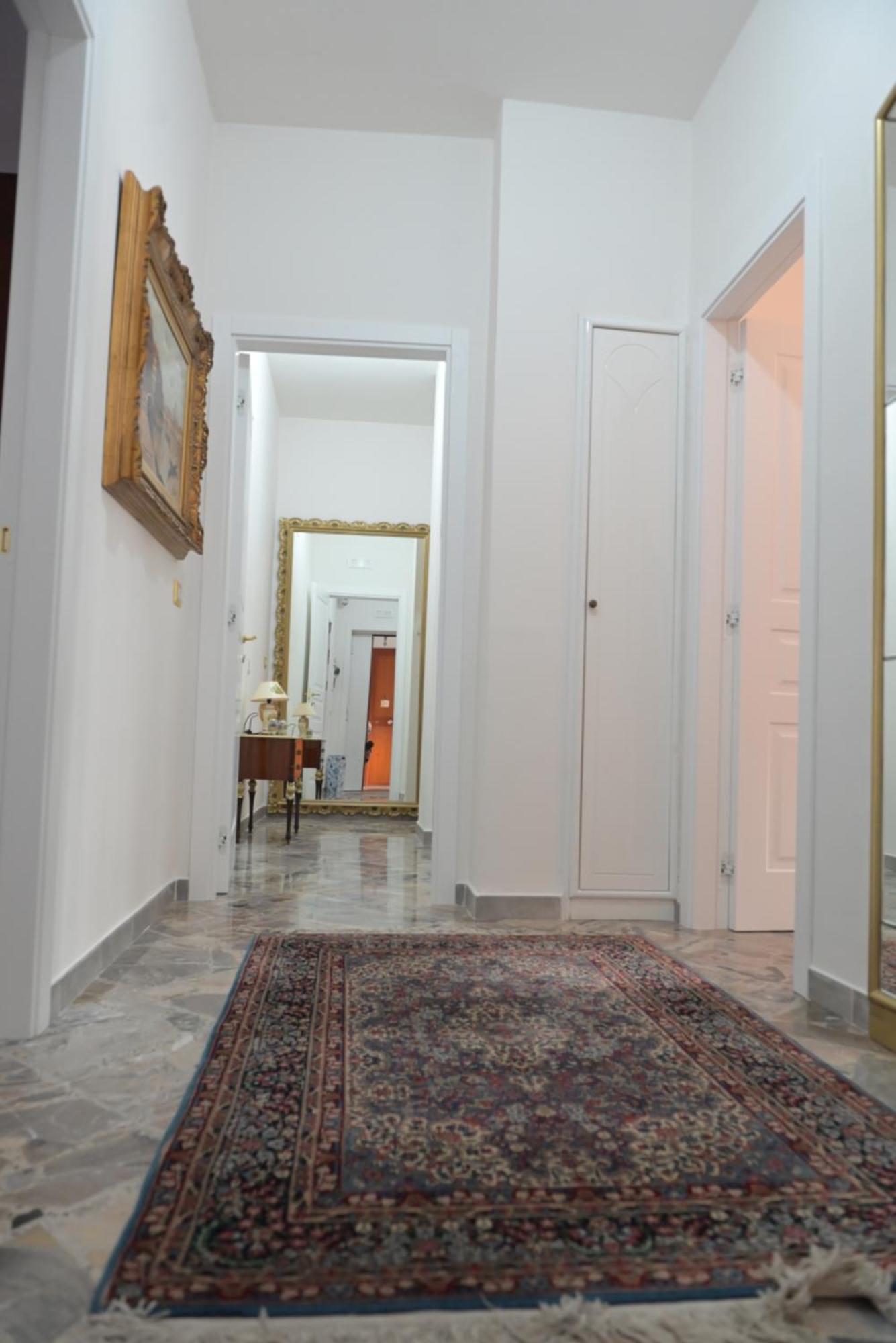 The Rooms Of Swami Bari Exteriör bild