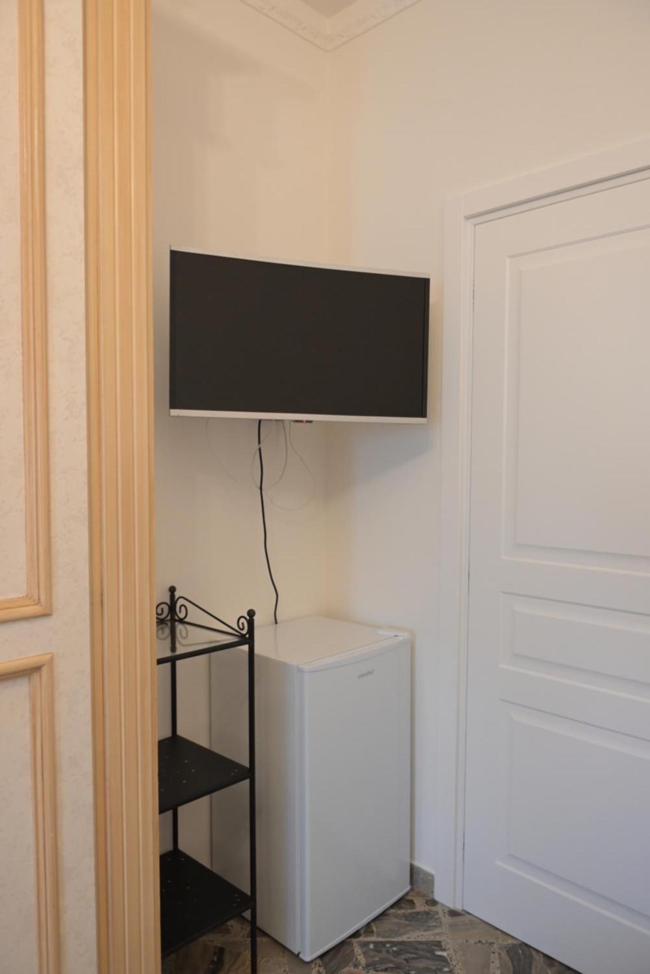 The Rooms Of Swami Bari Exteriör bild